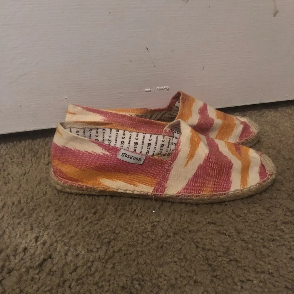 Soludos multi color 39 slip on*slides*mules*flats